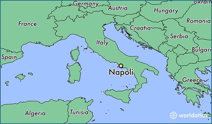 peta dari italia menunjukkan naples